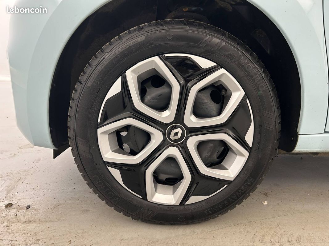 RENAULT Twingo III SCe 65 Equilibre (image 19)