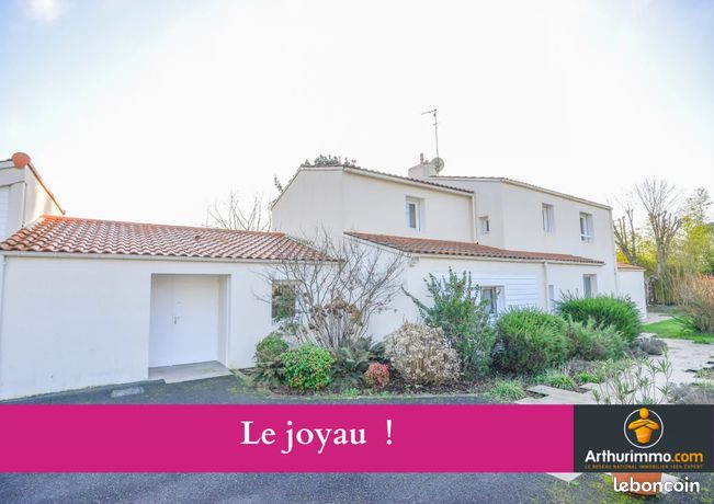 Maison 10 pièces 225 m²
