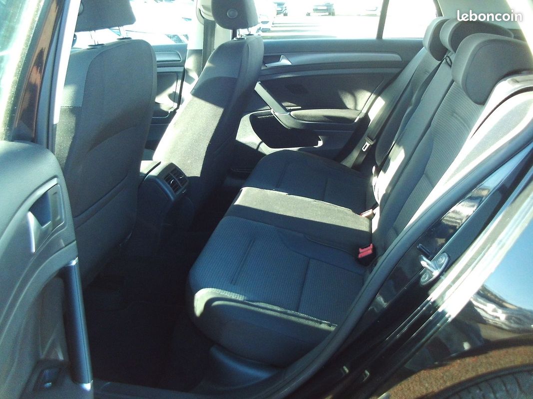 Volkswagen GOLF VII 1.6 TDI 115CH CONFORT BUSINESS 5 PORTES (image 6)