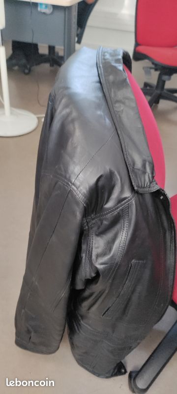 Veste en cuir taille 56 (image 2)