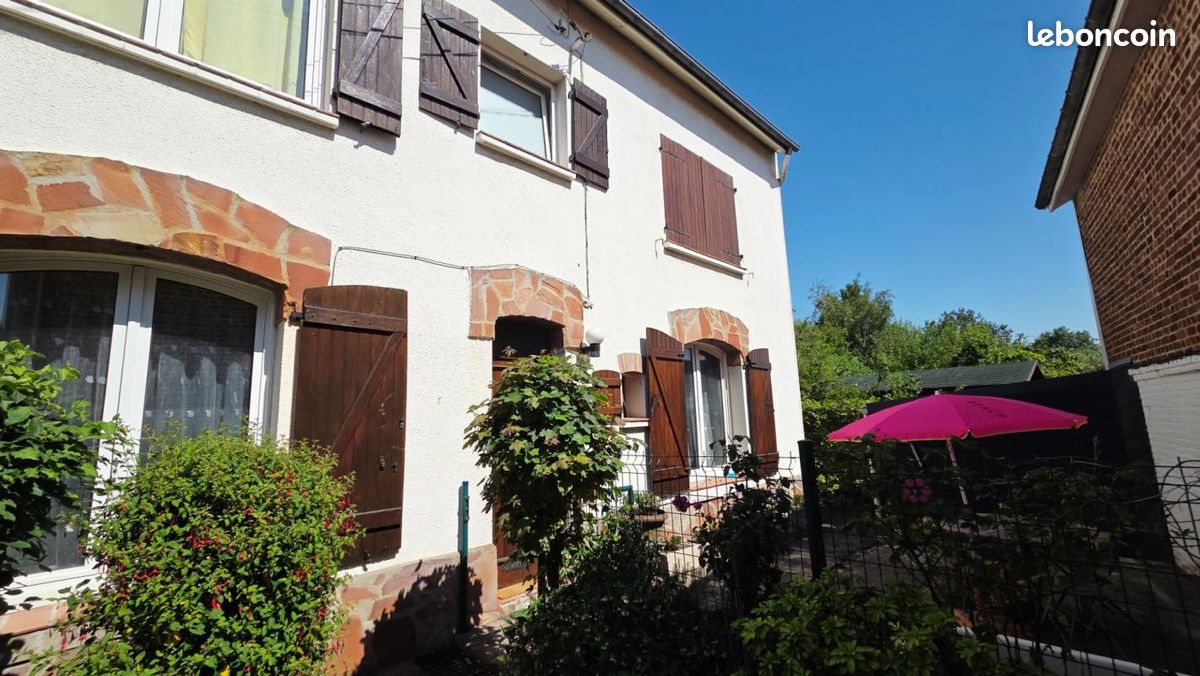 Maison 6 pièces 128 m² · à Beaurains · 128 m² · 210 000 €
