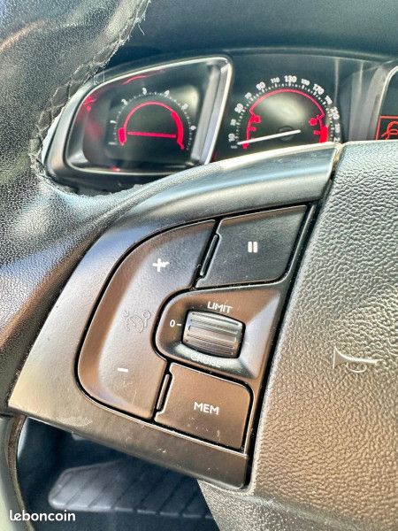 Citroen DS5 1.6 BLUEHDI120 SO CHIC S&S (image 6)