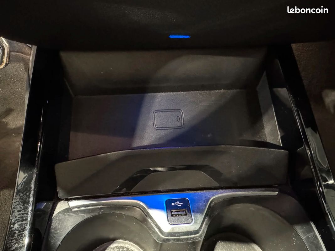 BMW SERIE 2 GRAN COUPE F44 220d 190 ch BVA8 M Sport / Suivi BMW / Sièges + volant chauffant / CarPlay / Caméra (image 25)