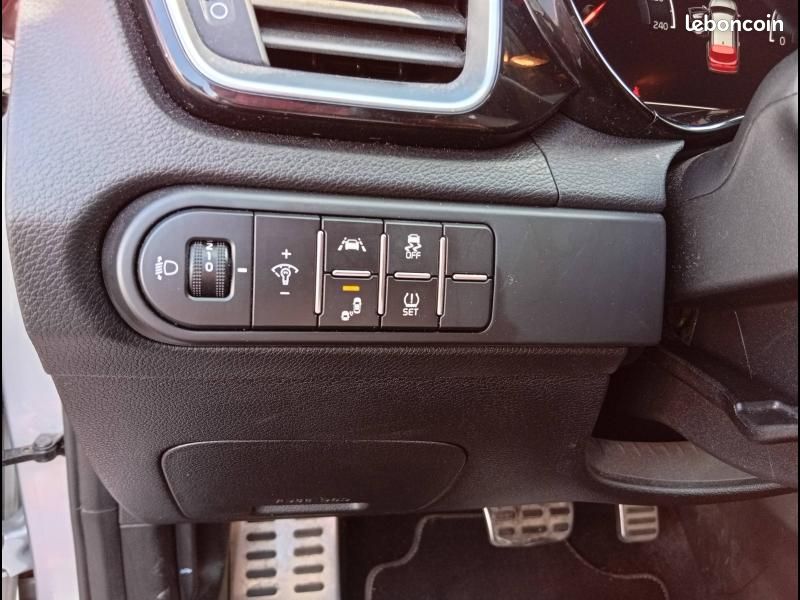 Kia Ceed 1.6 CRDI 136ch GT Line DCT7 MY20 (image 12)