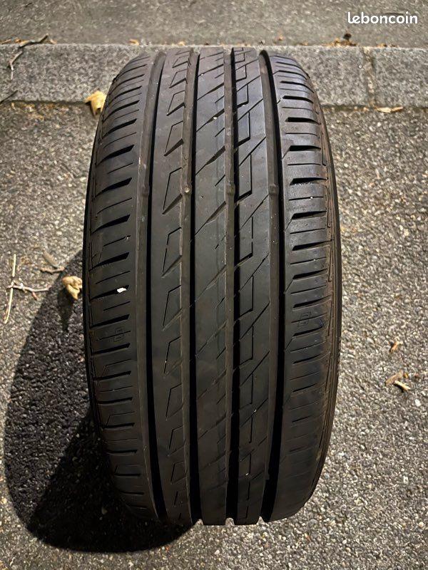 1 pneu 205/45R17 en très bonne état de 2023 (image 1)