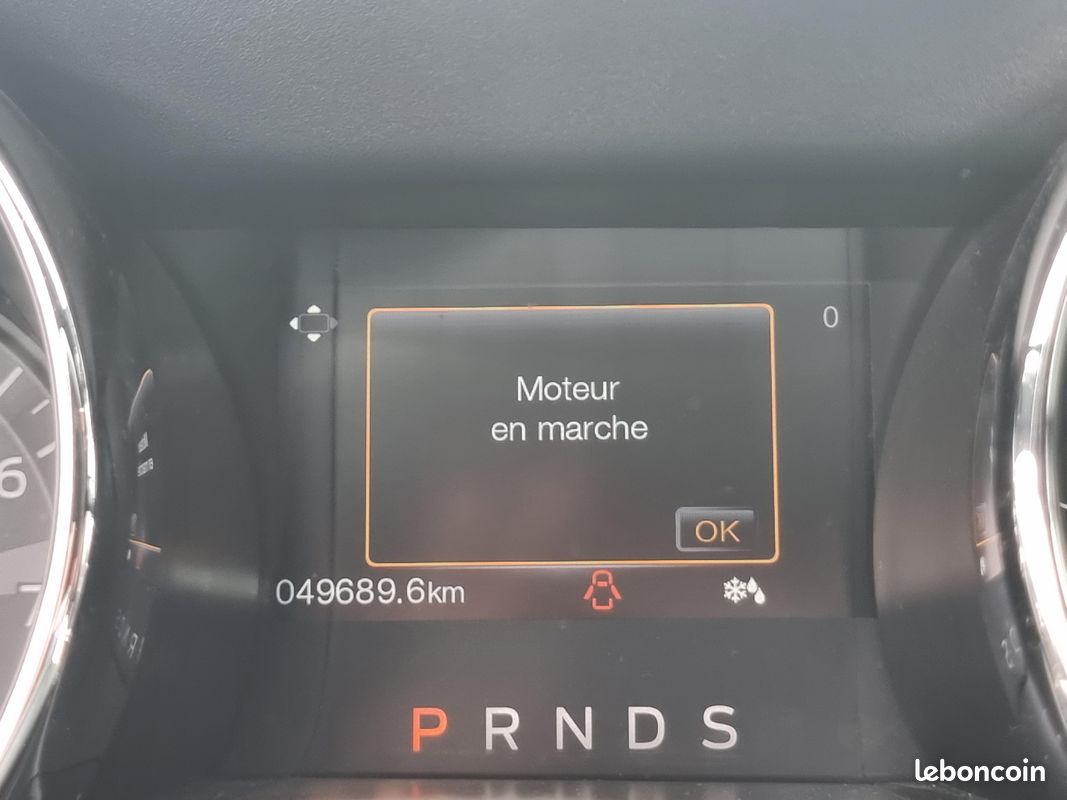 FORD Mustang Fastback V8 5.0 421 GT A (image 16)