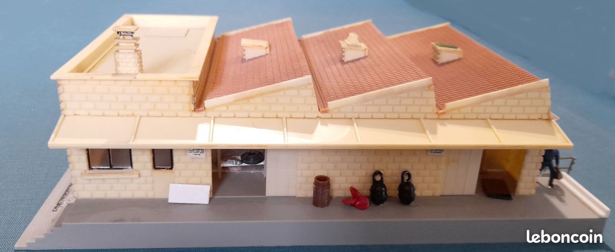 Maquette D’usine Jouef Ho Avec Accessoires - Occasion - Idéale Pour Modélisme Ou Décoration Rétro