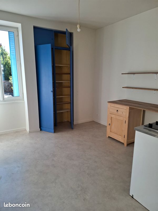 Appartement 2 pièces 40 m² · à La Roche-sur-Yon · 40 m² · 540 €