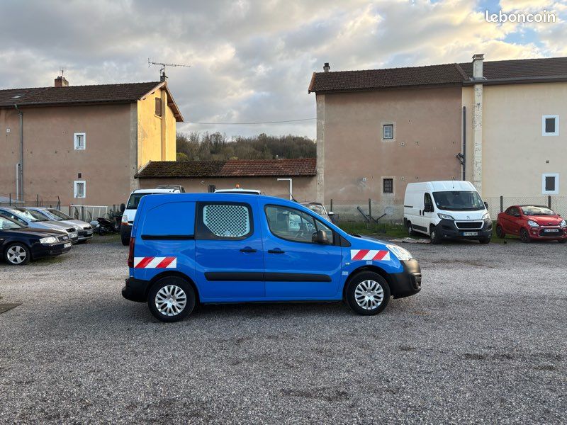 PARTNER 1.6 HDI 100 cv CarPlay gps/ 98000 km/ DISTRIB neuve (image 10)