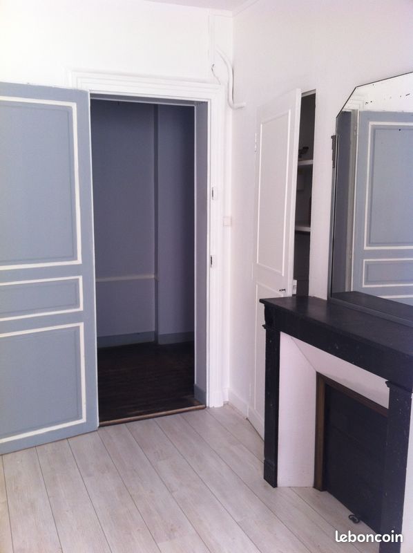 Appartement 1 pièce 14 m² · à Versailles · 14 m² · 690 €/mois