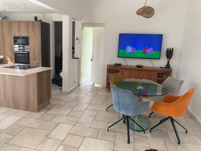 Maison 3 pièces 110 m² · à Sainte-Anne · 110 m² · 1 200 €/mois