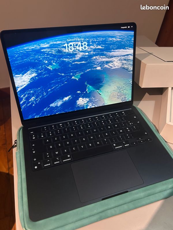 MacBook Air 13" M2 (2022) (image 4)