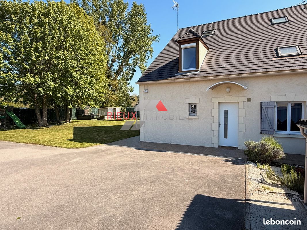 Maison 8 pièces 183 m² · à Rieux · 183 m² · 349 000 €