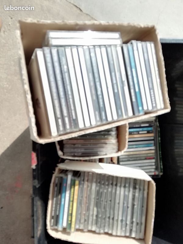 Lot de plus de 100 CD (image 3)