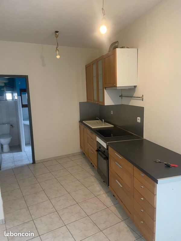 Appartement 3 pièces 70 m² · à Lodève · 70 m² · 600 €
