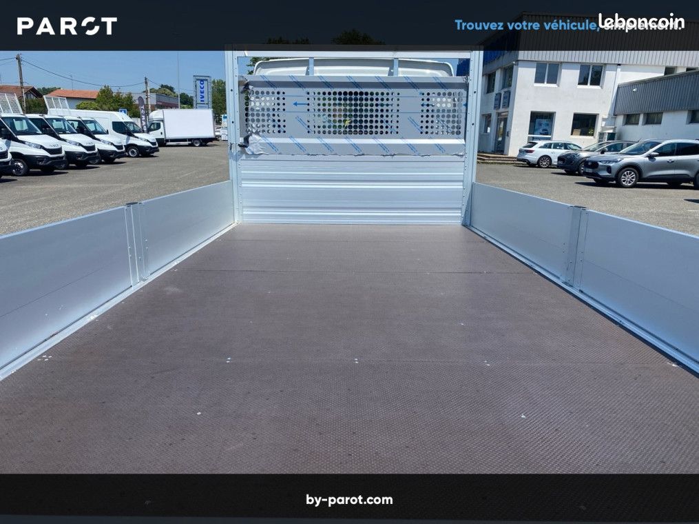 Iveco Daily Plateau CCb 35C14H empattement 4100 Tor (image 7)