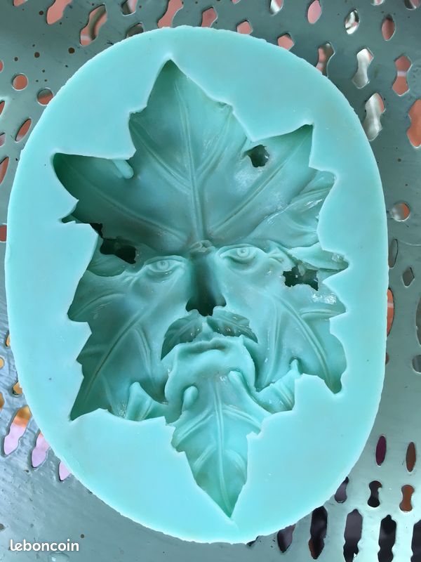 Moule en silicone "homme vert" green man (image 2)