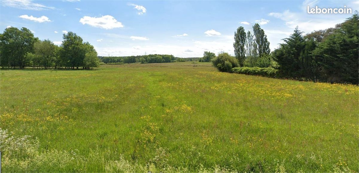 Terrain 2824 m² · à Montpon-Ménestérol · 48 000 €