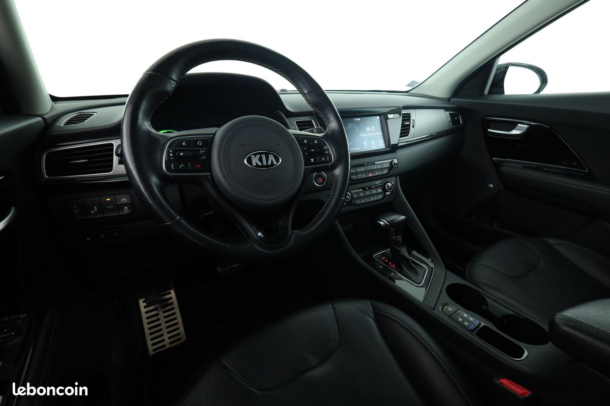 Kia Niro 1.6 GDi Plug-In Hybrid Premium DCT6 141 ch (image 6)