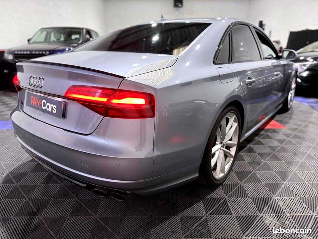 AUDI S8 PLUS 4.0 V8 TFSI 605 QUATTRO TIPTRONIC BVA - Toit ouvrant & Céramiques (image 14)