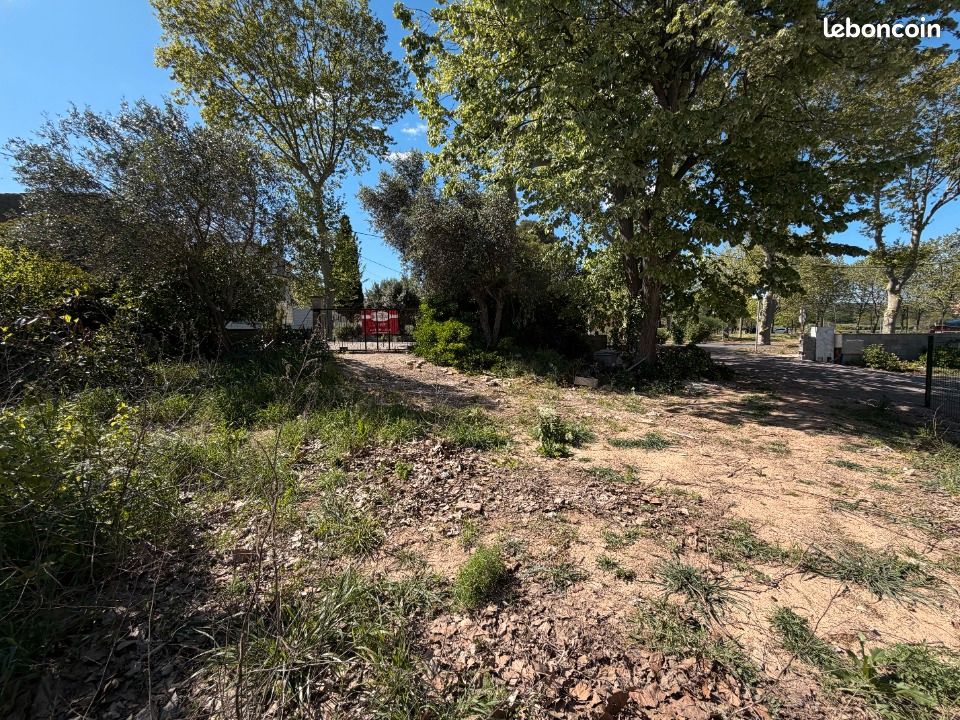 Terrain 439 m² · à Mireval · 230 000 €