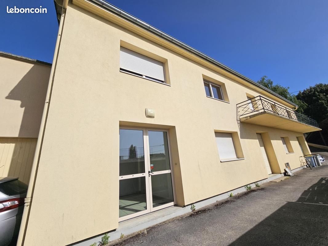 Immeuble 8 pièces 358 m² · à Lons-le-Saunier · 358 m² · 472 500 €