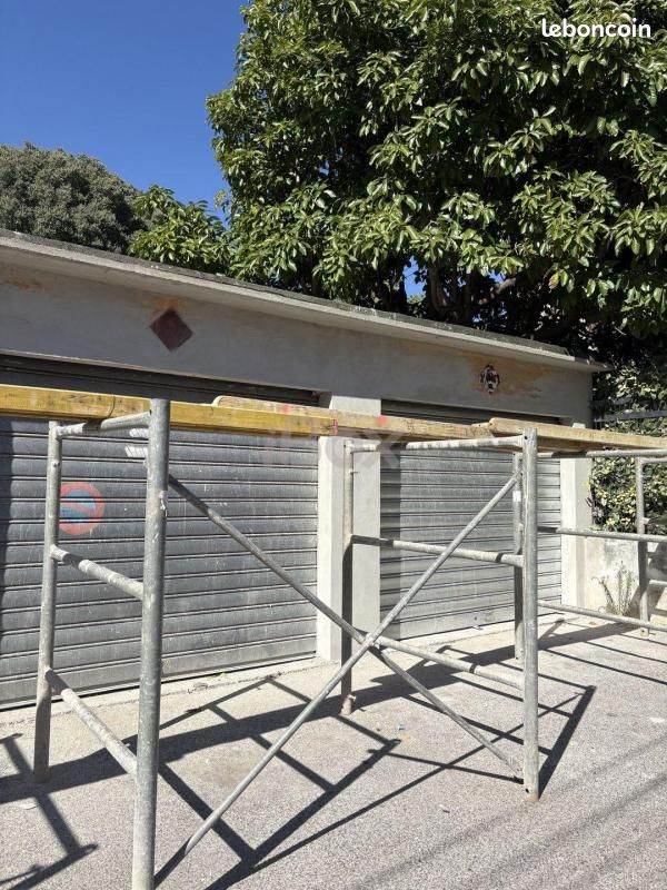 Garage/box Toulon · 120 €/mois