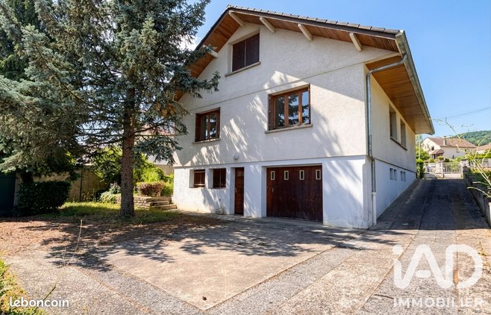 Propriété 4 pièces 106 m² — 1