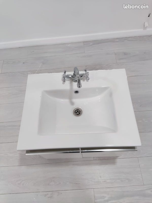 Meuble salle de bain (image 4)