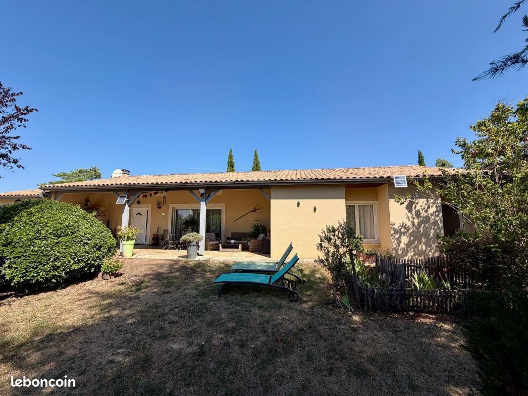 Maison 4 pièces 112 m² · à Saint-Félix-de-Villadeix · 112 m² · 239 600 €