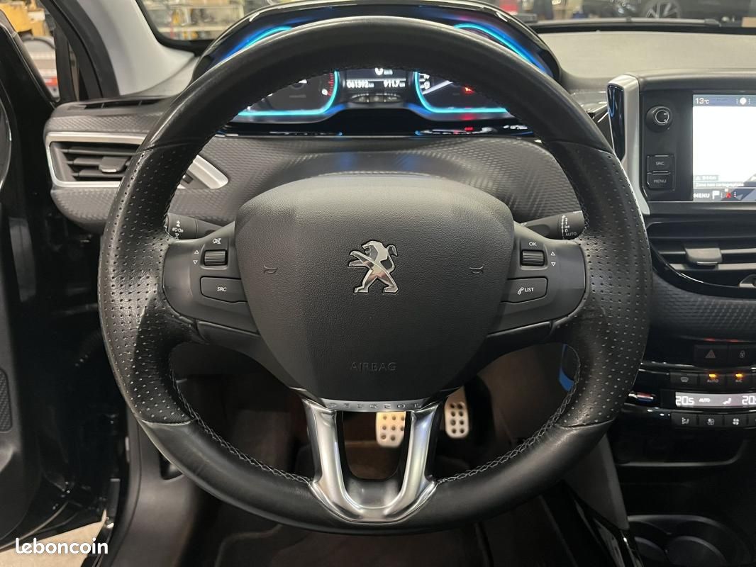 Peugeot 2008 1.6 HDI 100 CH CROSSWAY (image 11)