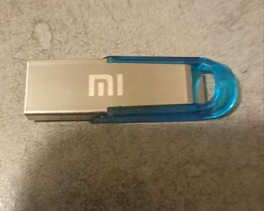 Petite clé USB pivotante en métal USB-3011