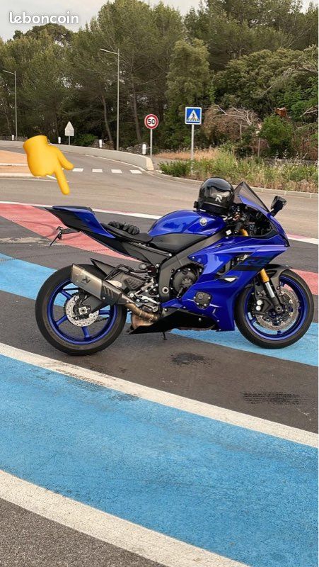 Yamaha r6 - Motos