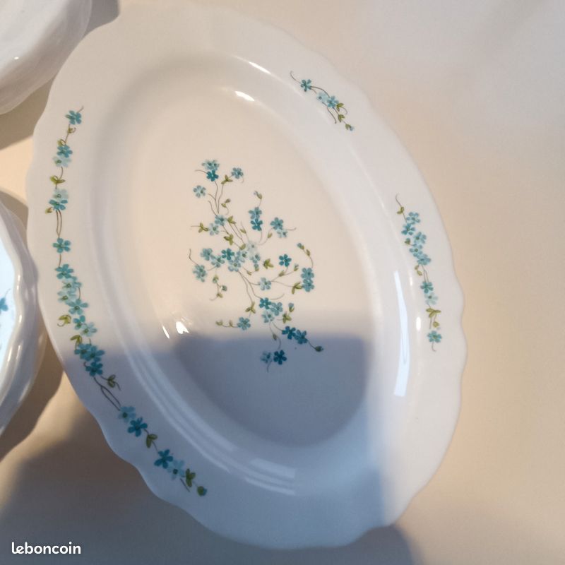 6 assiettes à dessert Arcopal Véronica myosotis