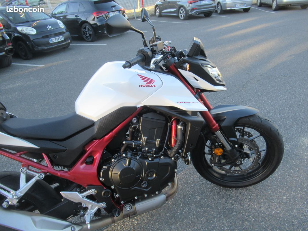 Honda cb 750 hornet (image 3)
