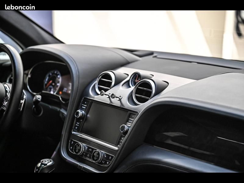 Bentley Bentayga 3.0 HYBRID 449 (image 12)