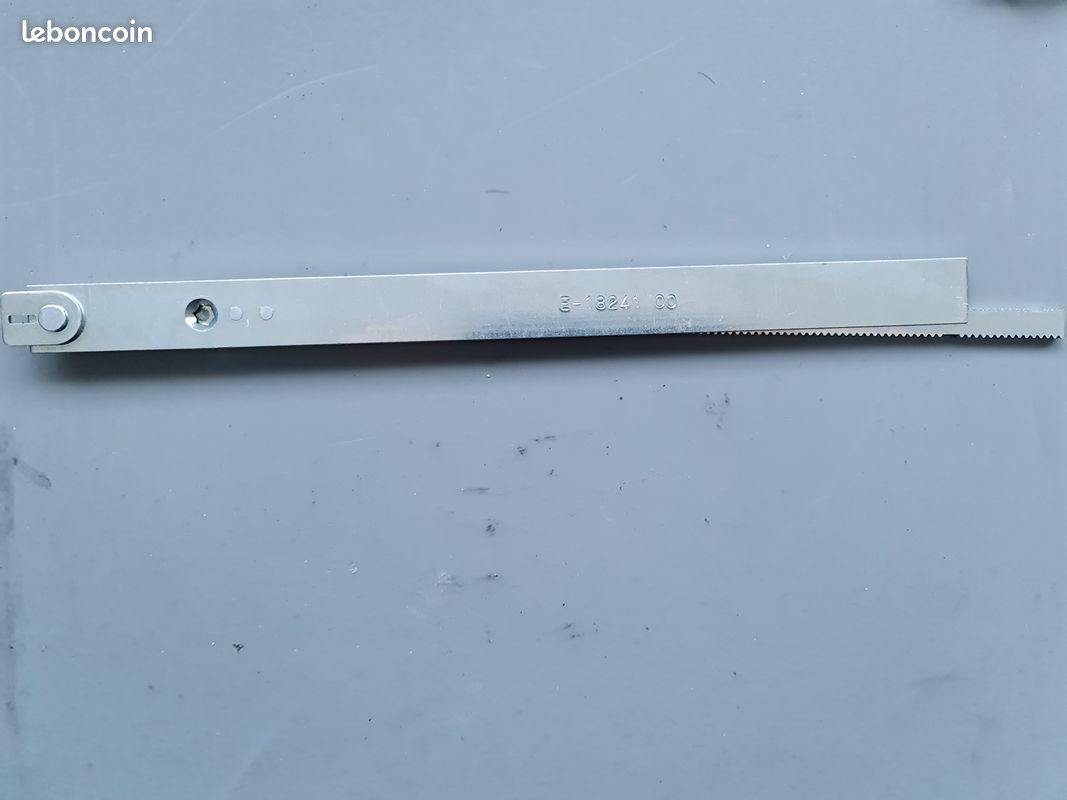 Rallonge de têtière en 250 mm recoupable pour crémone - FERCO E (image 1)