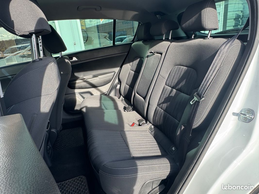 KIA Sportage 1.7 CRDI 140CH PRO ACTIVE 4X2 DCT BVA – CAMÉRA DE RECUL – APPLE CARPLAY – DRIVE MODE (image 10)