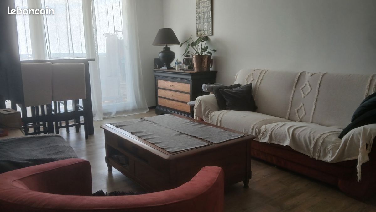 Appartement 3 pièces 75 m² · à La Roche-sur-Yon · 75 m² · 148 000 €