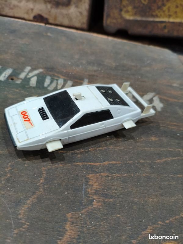 James Bond - Corgi Vintage - L'Espion qui m'aimait - Lotus Esprit (Réf