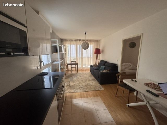 Appartement 2 pièces 42 m² · à Montreuil · 42 m² · 1 300 €