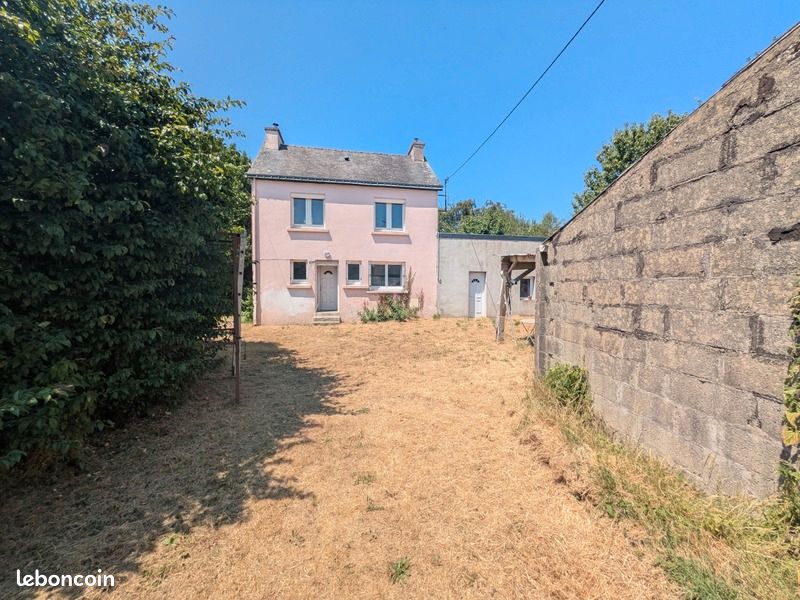 Maison 3 pièces 117 m² · à Bubry · 117 m² · 76 000 €