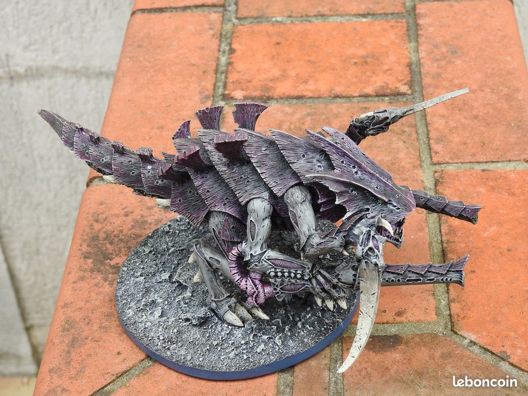 Figurine peinte de Hierodule barbelé tyranide Forgeworld en résine pour Warhammer 40000 (image 2)
