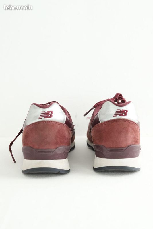 Baskets en cuir bordeaux New Balance Chaussures