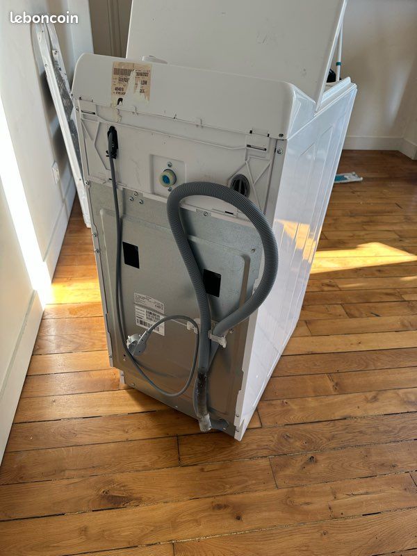LAVE LINGE TOP 6 KG INDESIT 1000TR/MIN CLASS ENERGIE C BTWL60400EU/N