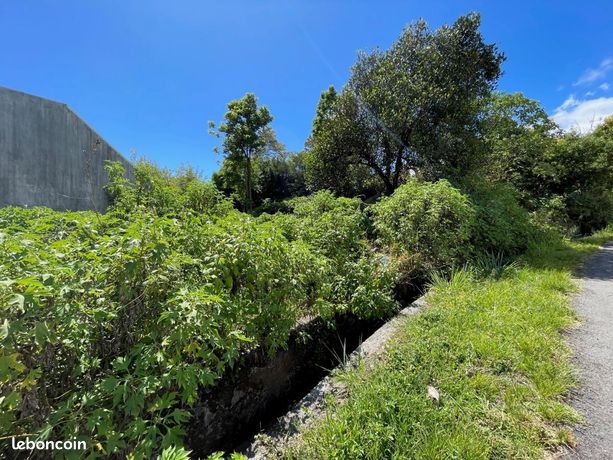 Terrain 897 m² Saint-Benoît