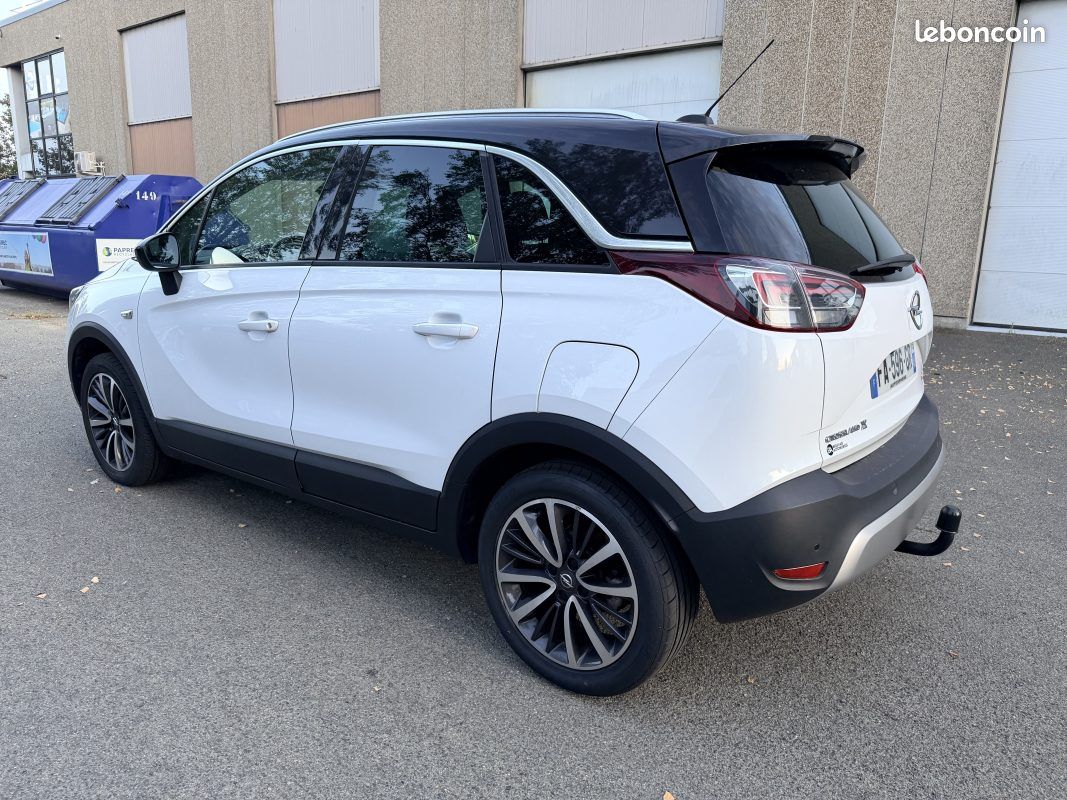 OPEL CROSSLAND INNOVATION ESSENCE TURBO 130ch (image 4)