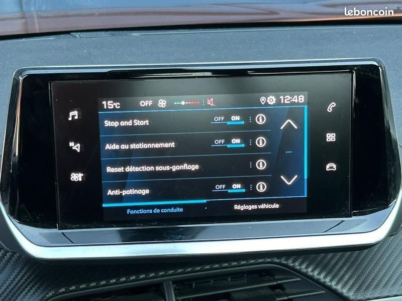 Peugeot 2008 1.2 PureTech 100ch S&S Active (image 24)