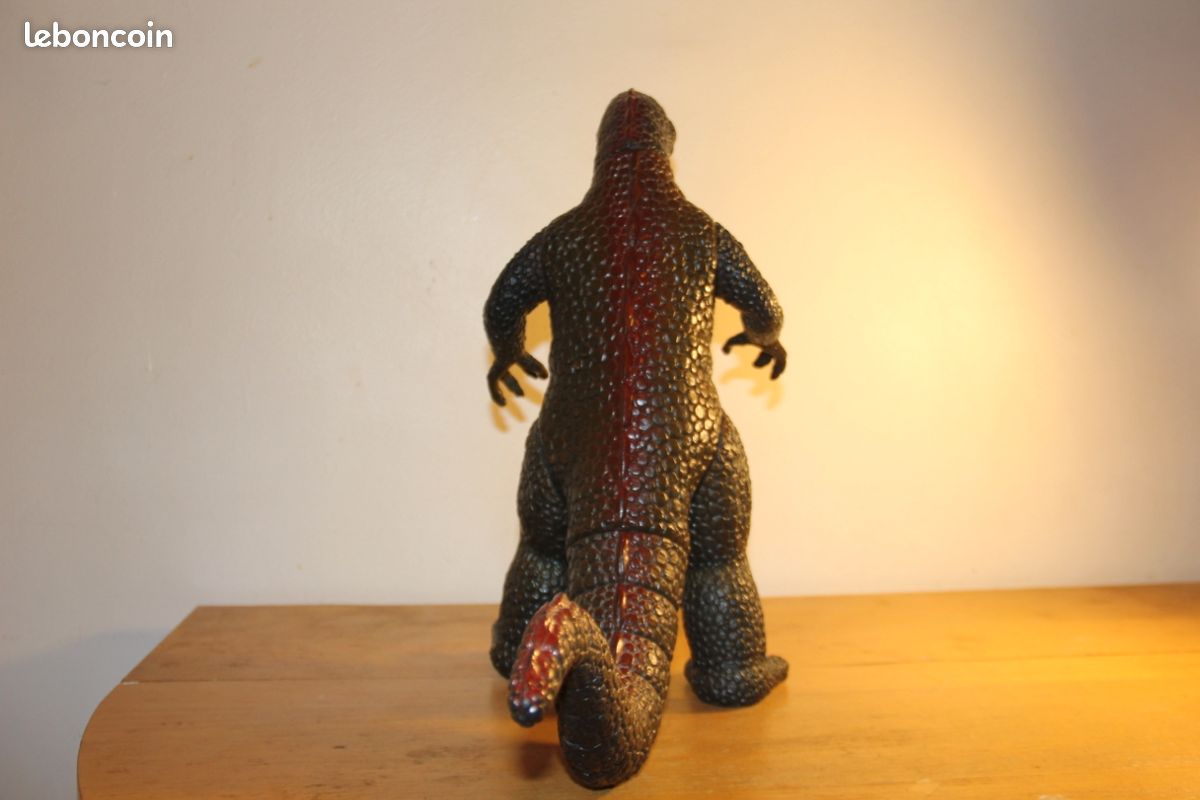 Figurine godzilla dormei 1986 (image 3)