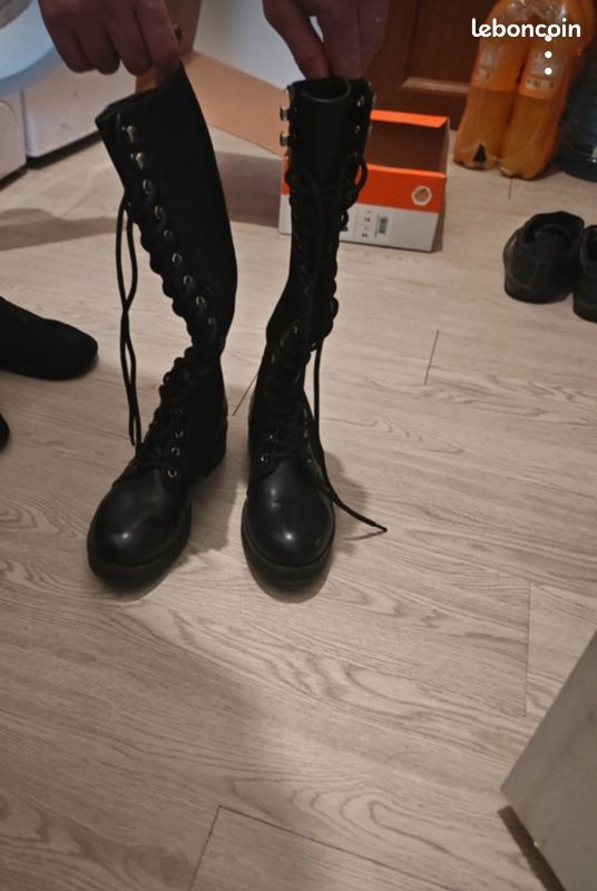 Bottes à lacets effet chaussette Chaussures